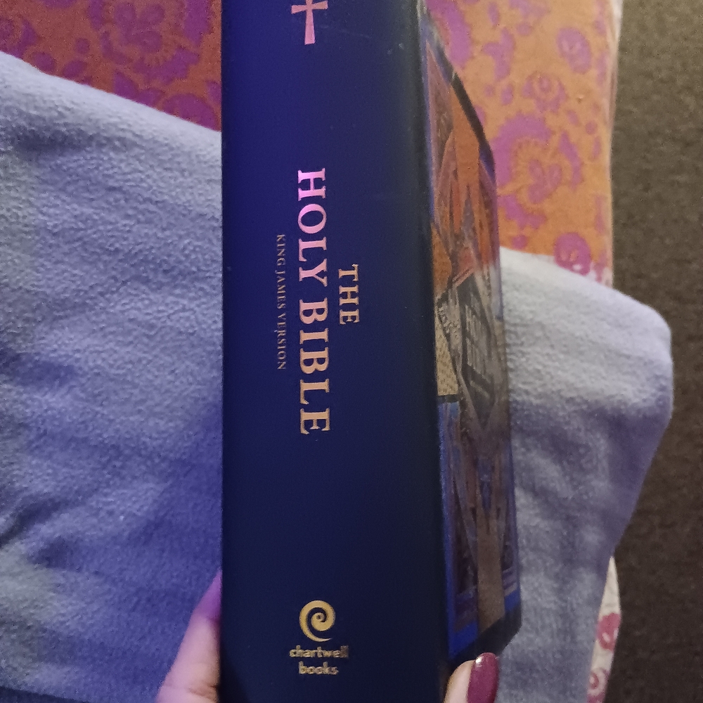 The Holy Bible King James Version - Picture 3 of 5